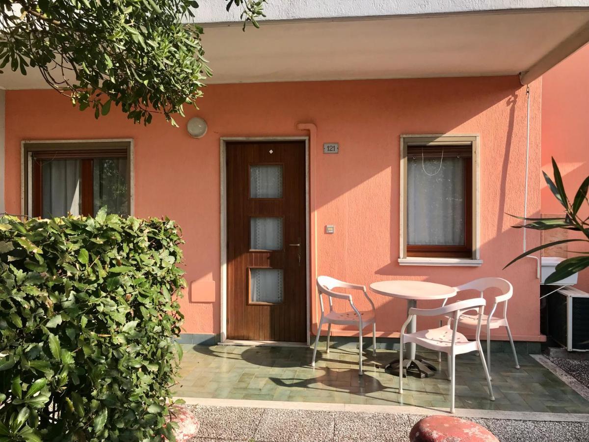 Villaggio Le Ginestre Bibione Eksteriør bilde